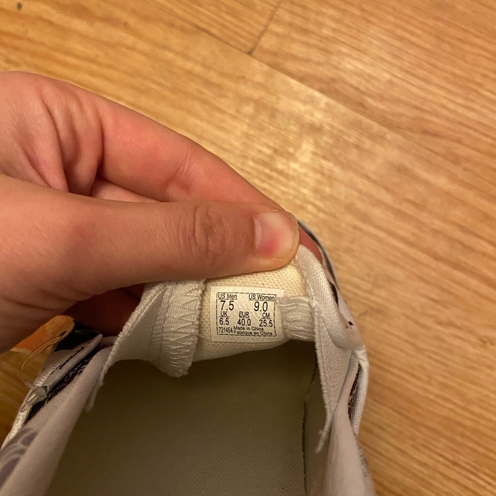 Customized Vans - Picture 4 of 5